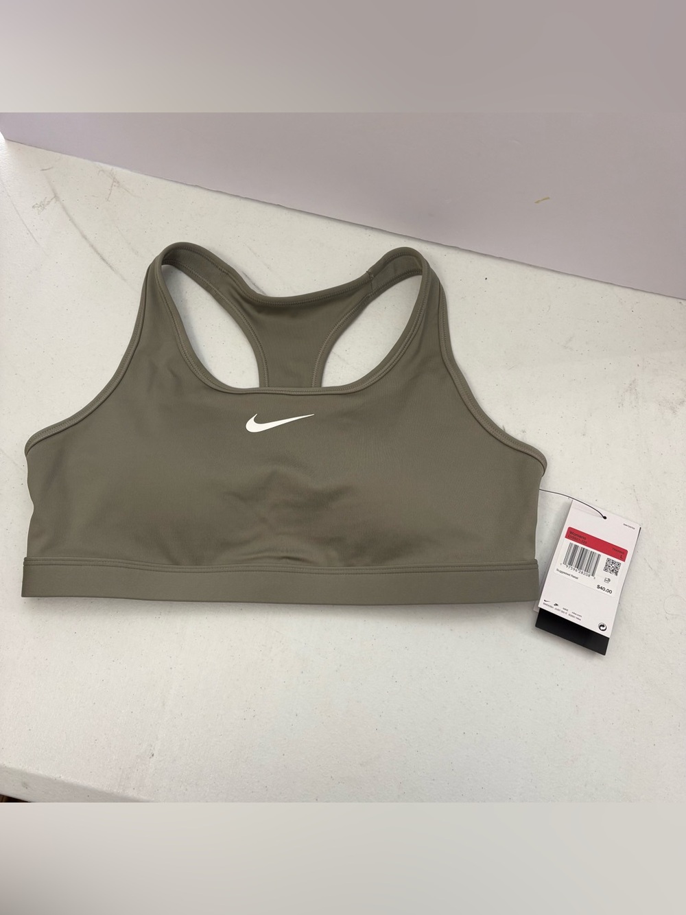 Nike Women's Swoosh Medium Support Padded Sports Bra L green NWT